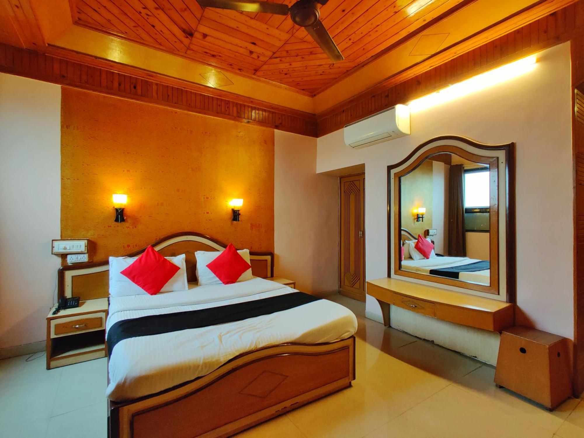 Hotel Pratap Heritage Mahabaleshwar Ngoại thất bức ảnh
